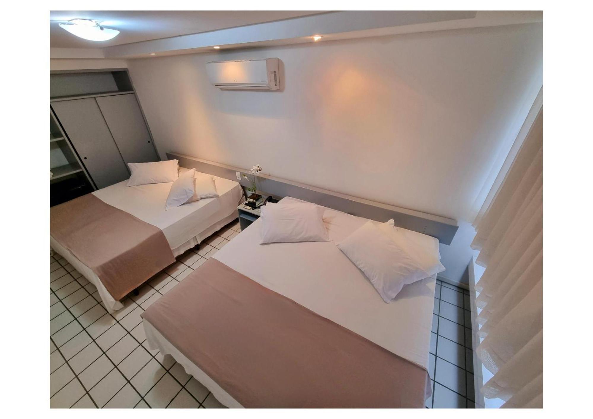 Garanhuns Palace Hotel المظهر الخارجي الصورة A room at the hotel